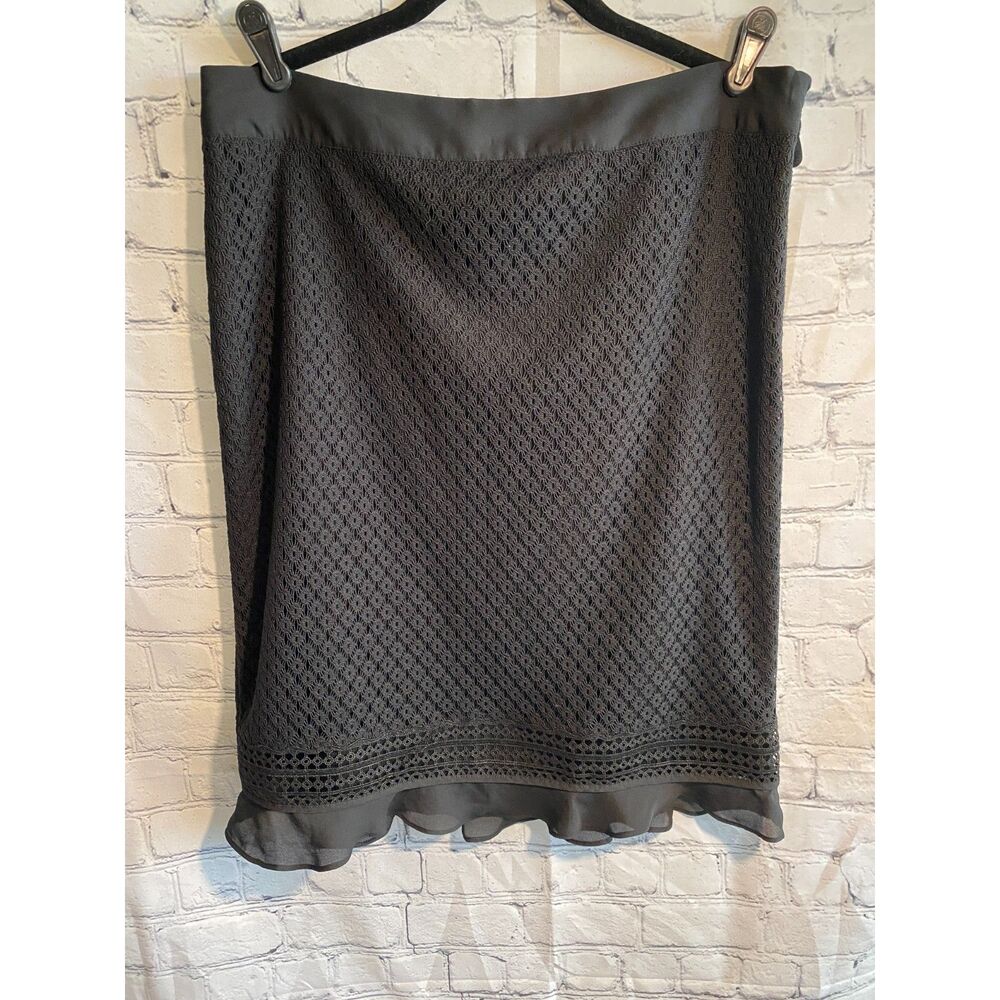 Liz Claiborne Career Black Skirt with Lace Overlay Side Zip Size 12